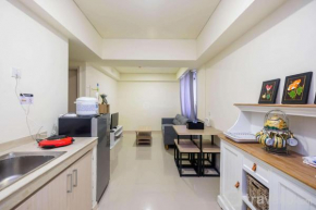Modern 2BR Room at Meikarta Apartment By Travelio